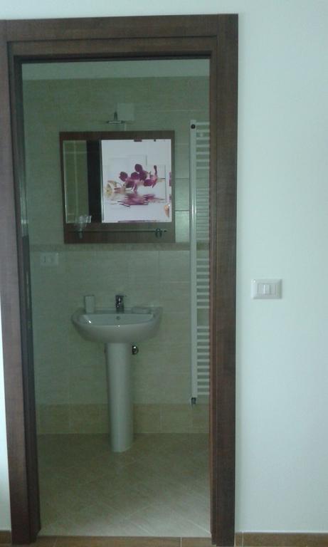 B&B La Coccarda CastellʼAlfero Chambre photo