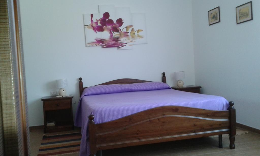 B&B La Coccarda CastellʼAlfero Chambre photo