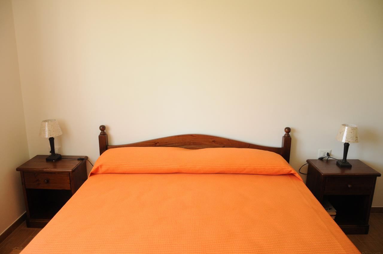 B&B La Coccarda CastellʼAlfero Extérieur photo